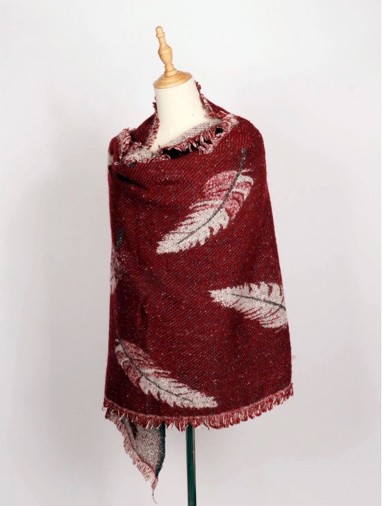 Feather Patterned Scarf w/ Fringe